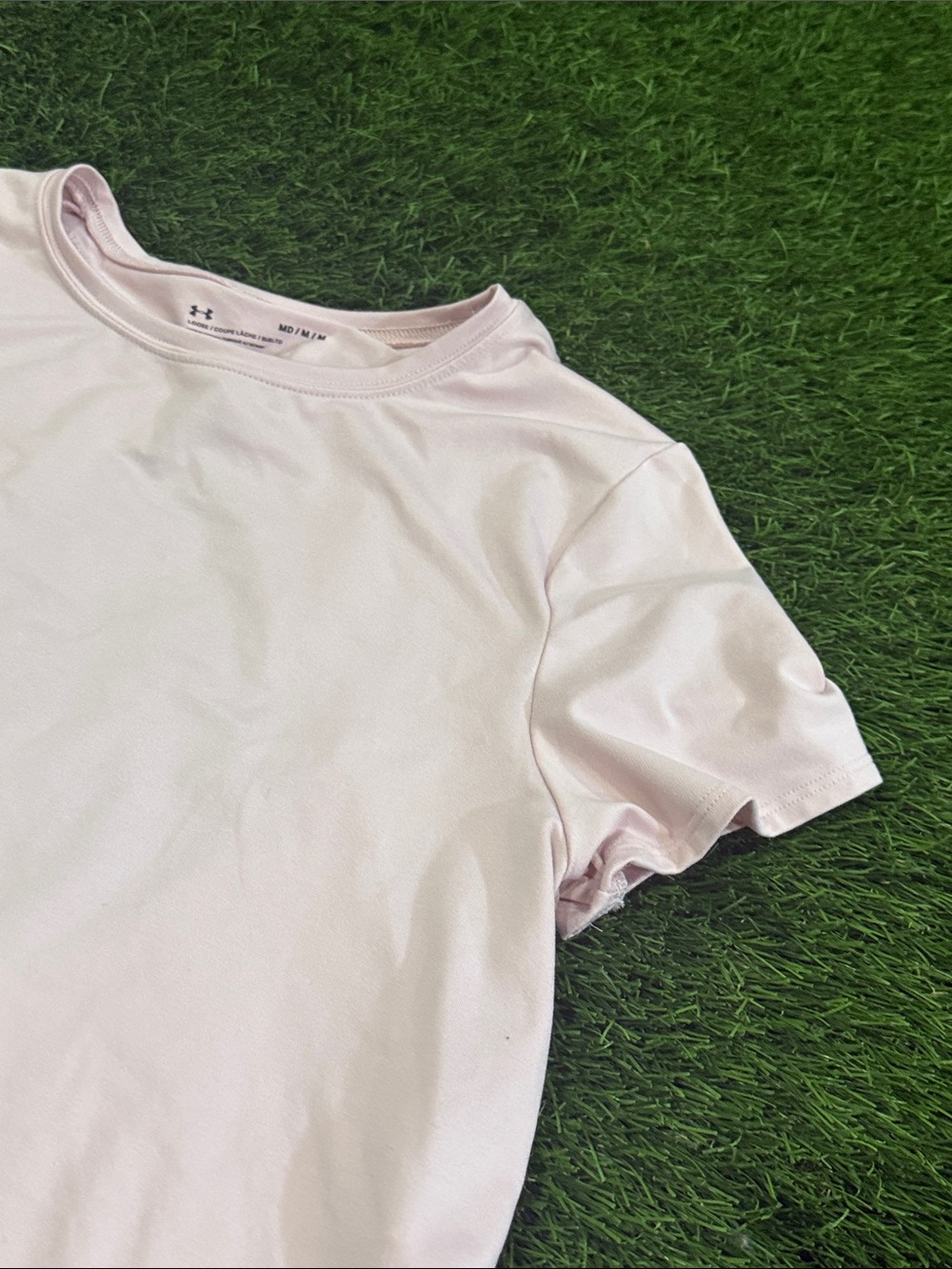 Under Armour Yoga Shirt with Open Back - Picture 2 of 4